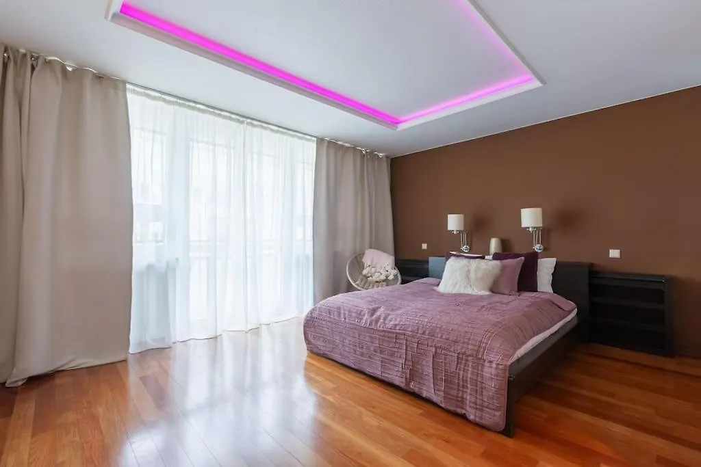 Apartman Great 2 Bdr Apartment, Prestigious Location In The Center Of Warsaw.